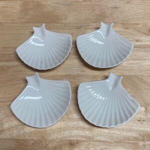 Lenox Vintage Individual Nassau Ashtrays Ivory Scallop Shells Set of 4